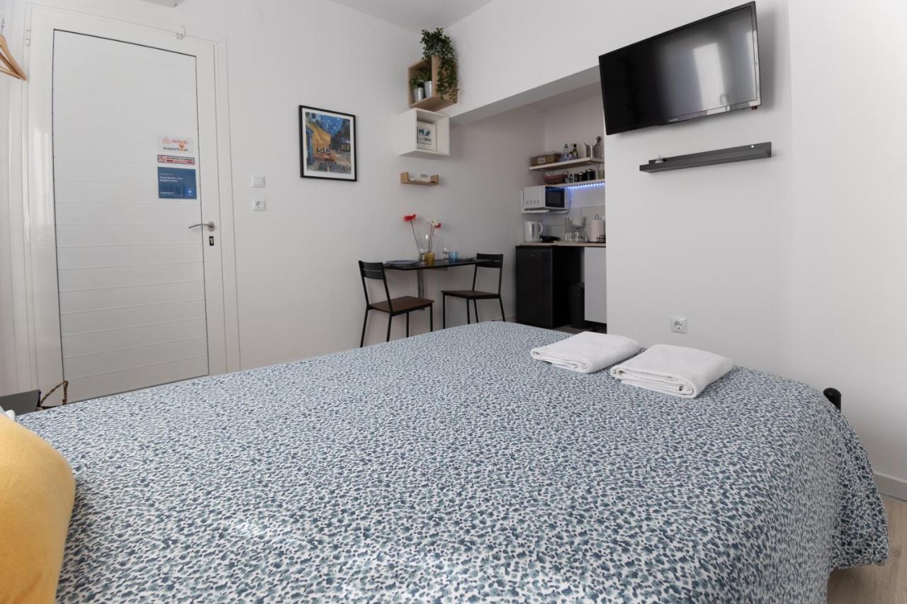 Cozy Studio, Near Airport & Sea Apartment Pórto Ráfti Екстериор снимка