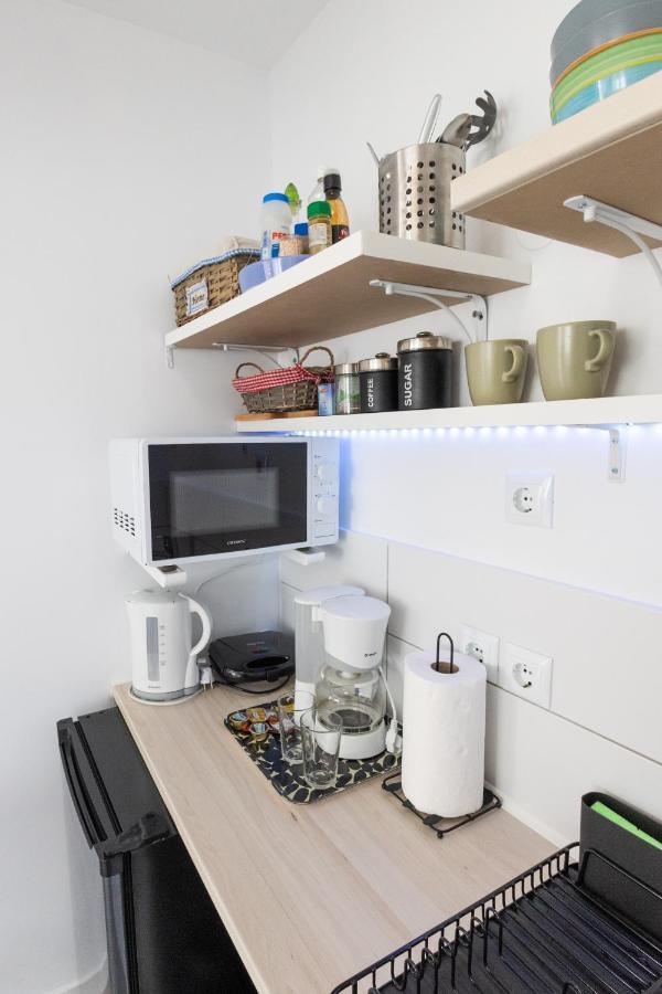 Cozy Studio, Near Airport & Sea Apartment Pórto Ráfti Екстериор снимка